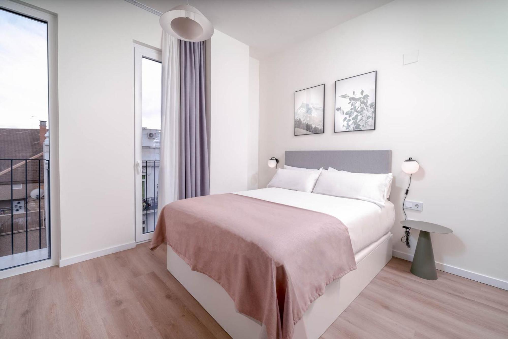 Limehome Valencia Carrer De Sant Jacint Kültér fotó