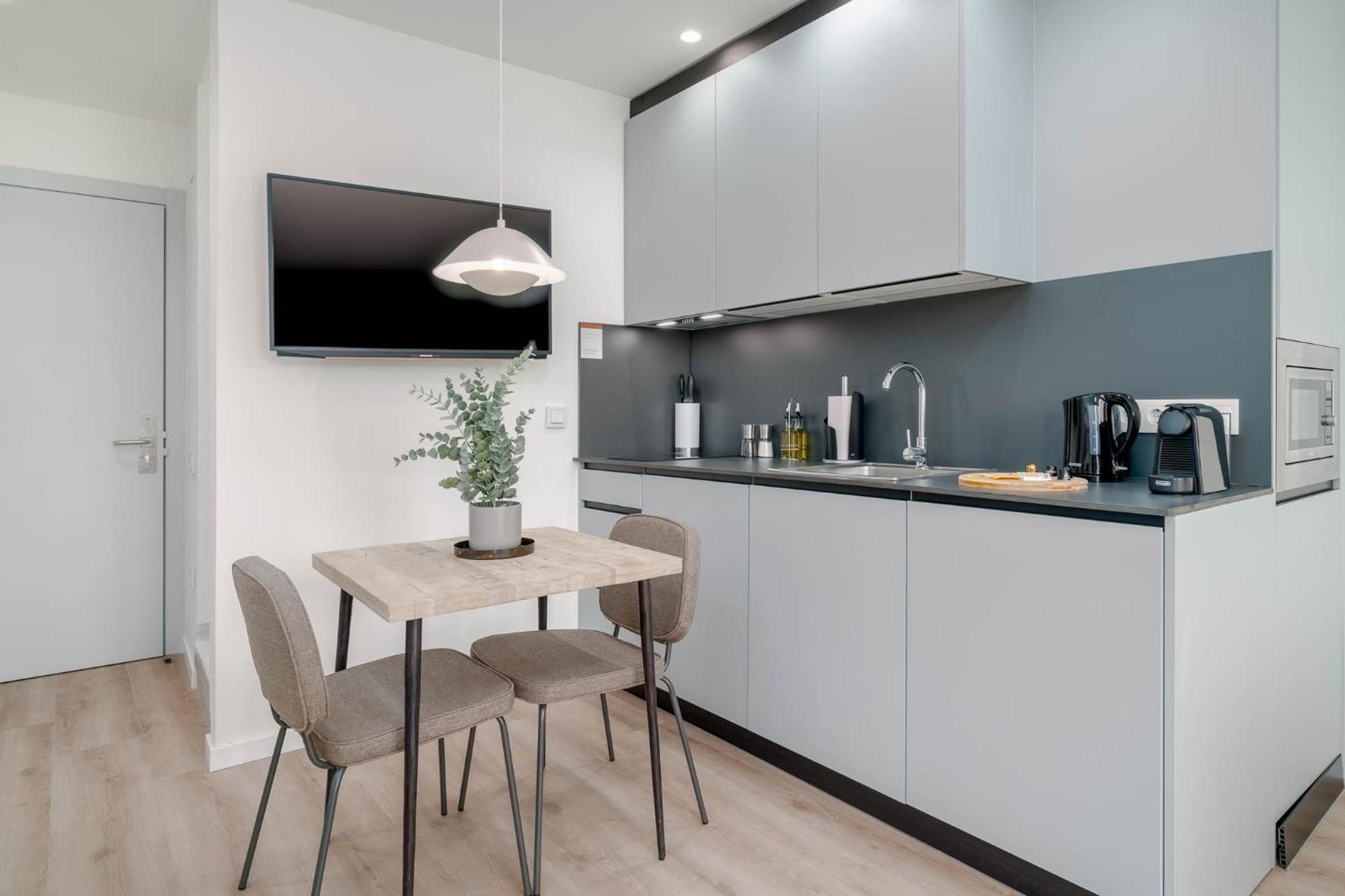 Limehome Valencia Carrer De Sant Jacint Kültér fotó
