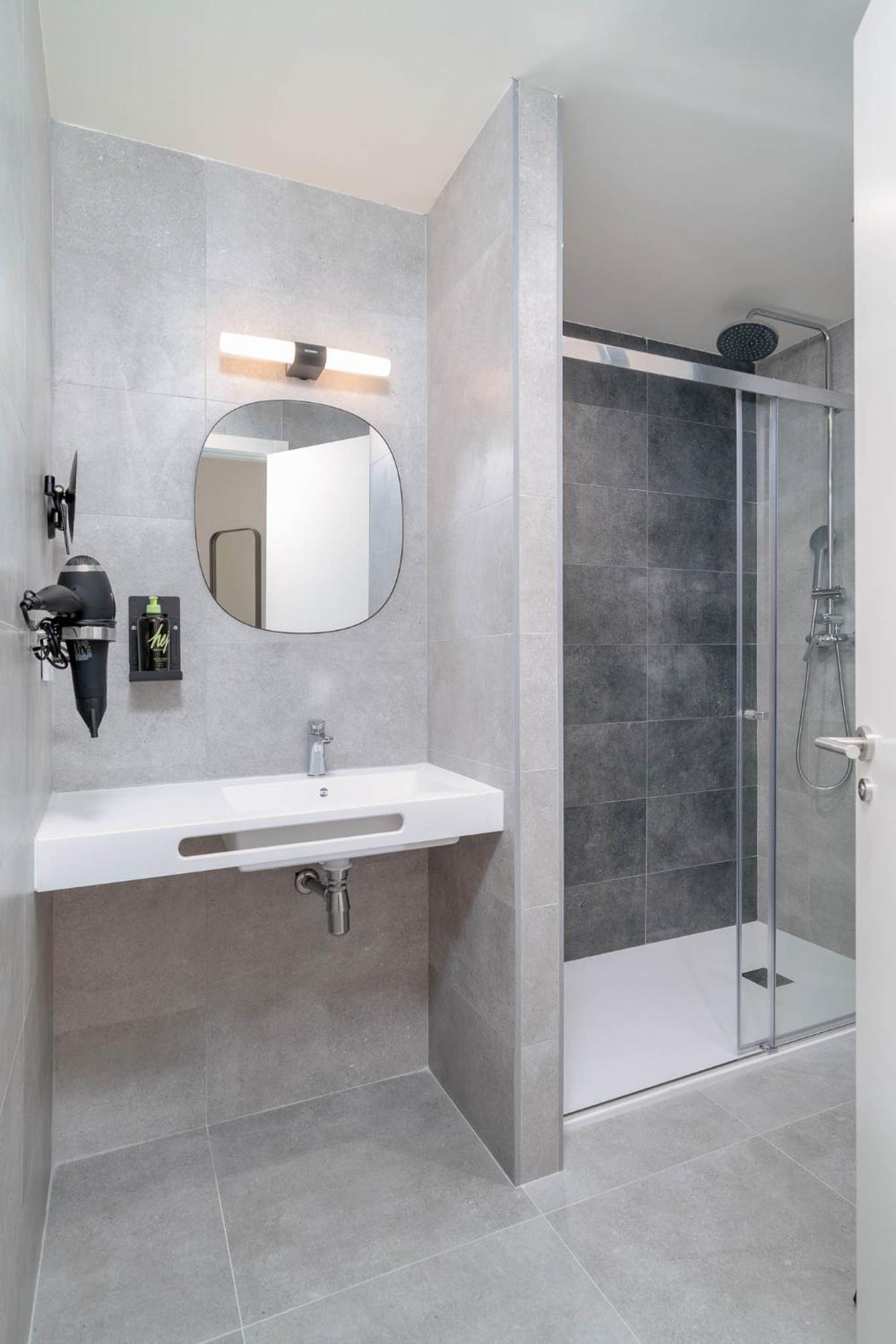 Limehome Valencia Carrer De Sant Jacint Kültér fotó