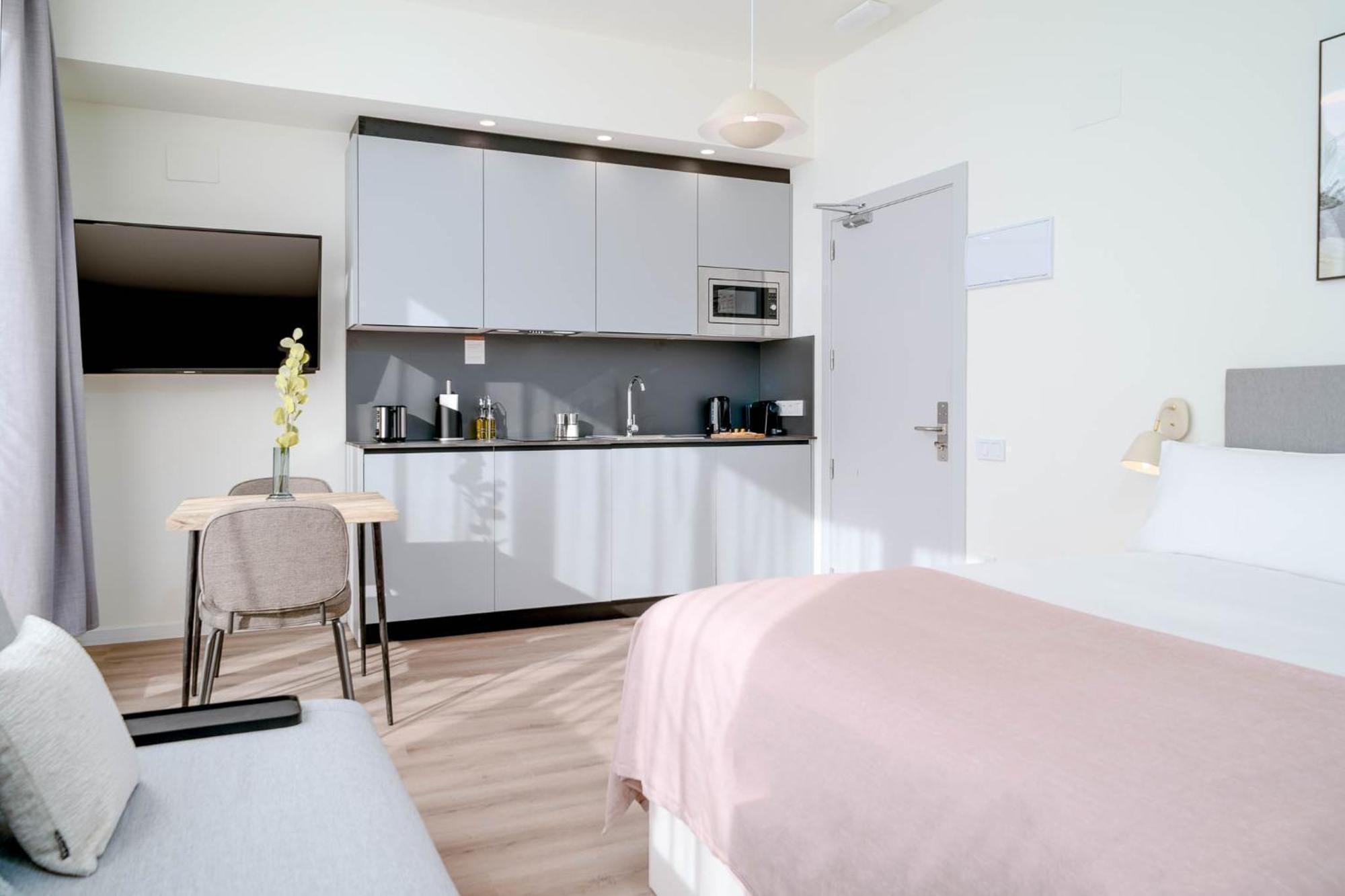 Limehome Valencia Carrer De Sant Jacint Szoba fotó